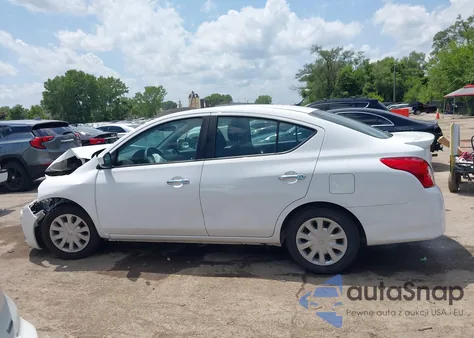 2019 Nissan Versa 1.6 Sv z USA, uszkodzony, nr VIN 3N1CN7AP1KL812595